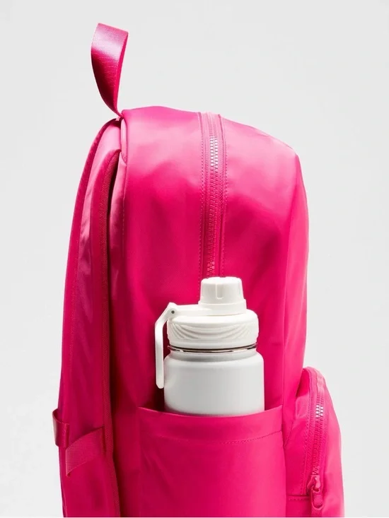 🆕 LULULEMON Everywhere Backpack 22L Calypso Pink/Sheer Oak NWT - Picture 4 of 16